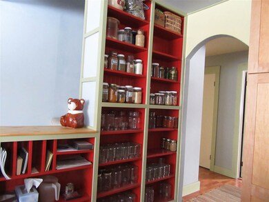 Kitchen nooks and crannies!