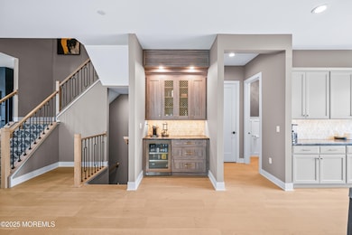 31 Valiant Ct, Middletown, NJ 07748 - photo 4