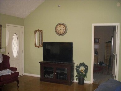 1504 5th Ave, Manchester, TN 37355 - photo 2