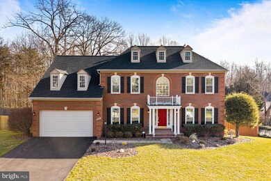 4887 Annamohr Dr, Fairfax, VA 22030 - photo 5