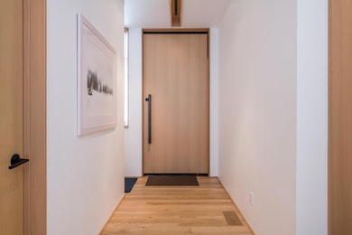 300 W 6th St unit B, Ketchum, ID 83340 - photo 2