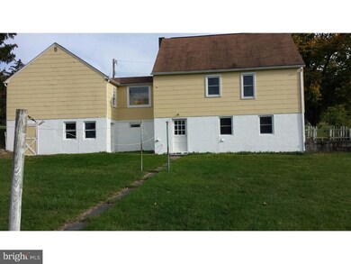 1429 Farmington Ave, Pottstown, PA 19464 - photo 4