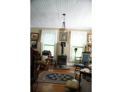 76 Maple St, Hopkinton, NH 03229 - photo 4