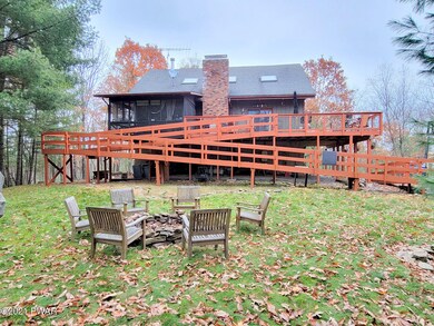 125 Timber Ridge Dr, Hawley, PA 18428 - photo 2