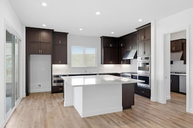 4522 Dewey Oak Dr, Folsom, CA 95630 - photo 3