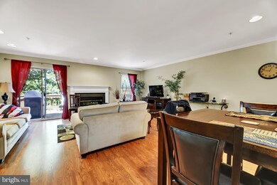 4905 Lockard Dr, Owings Mills, MD 21117 - photo 5