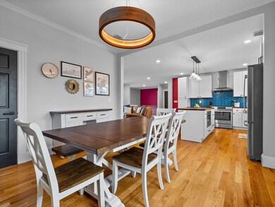 202 Crafts St unit 202, Newtonville, MA 02460 - photo 5