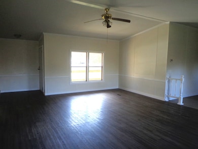 152 Baker Ridge Rd, Waverly, TN 37185 - photo 4