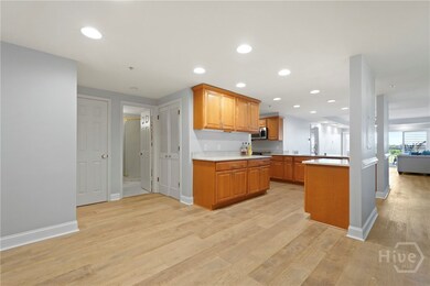 3113 River Dr unit 10, Savannah, GA 31404 - photo 4