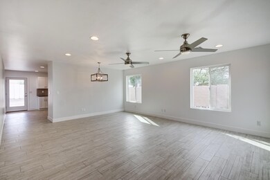 1597 S Apache Dr-9