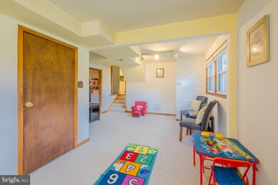 10135 Dogwood Dr, White Plains, MD 20695 - photo 6