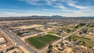 23129 E Munoz St unit d, Queen Creek, AZ 85142 - photo 2