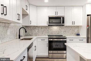 11538 Ivy Bush Ct, Reston, VA 20191 - photo 7