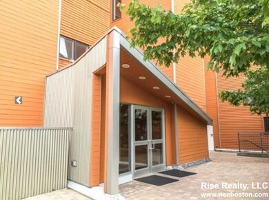 24 Bay State Rd unit 5, Cambridge, MA 02138 - photo 2