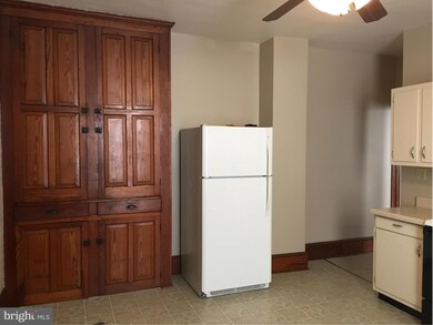 26 N Fayette St unit A, Mercersburg, PA 17236 - photo 7