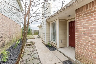 7851 Gatehouse Dr, Houston, TX 77040 - photo 2