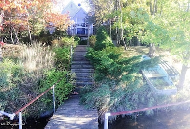 1469 Arrowhead Dr, Pocono Lake, PA 18347 - photo 4