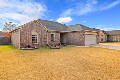 2415 Versailles Dr, Cabot, AR 72023 - photo 4