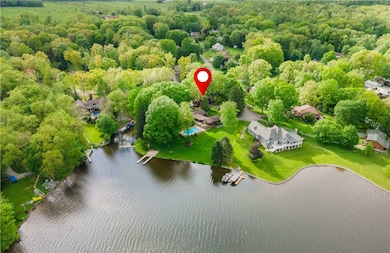 906 Aztec Trail, Mercer, PA 16137 - photo 2