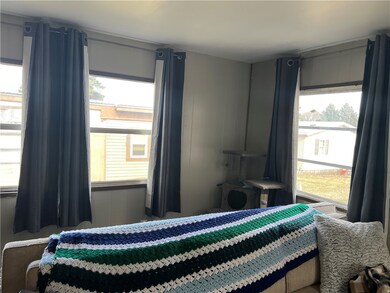 2409 Rollahome Dr, Erie, PA 16506 - photo 4