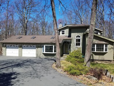 107 Stallion Dr, Hawley, PA 18428 - photo 2