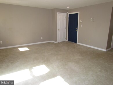 7605 Pleasant Ct, Wilmington, DE 19802 - photo 6