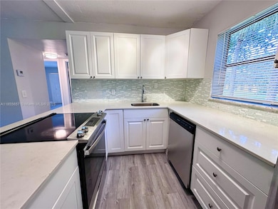 120 Meadows Cir unit 120, Boynton Beach, FL 33436 - photo 3