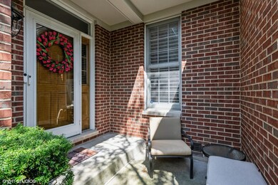 2118 Trowbridge Ct, Glenview, IL 60026 - photo 2