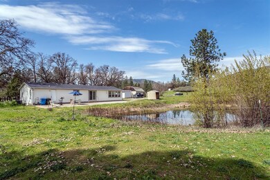 11330 Blackwell Rd, Central Point, OR 97502 - photo 3