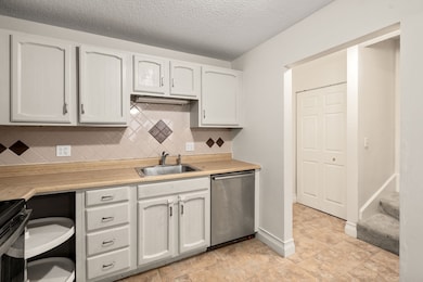 286 Fenno St unit 4, Revere, MA 02151 - photo 7