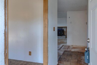609 Kings Ct, Central Point, OR 97502 - photo 5