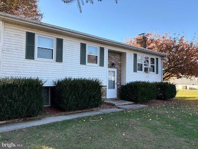 437 Ridge Rd, Gettysburg, PA 17325 - photo 2