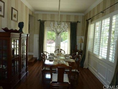 Faux painted walls, hickory wood floors, wainscot,