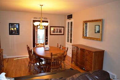 1512 Dean St, Schenectady, NY 12309 - photo 5