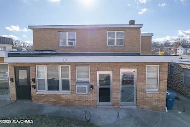 210 E Dunklin Street1