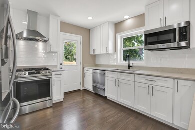 2821 64th Ave, Cheverly, MD 20785 - photo 4