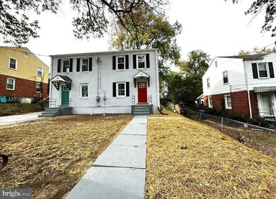 5740 Biscayne Dr, Alexandria, VA 22303 - photo 2