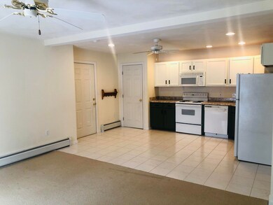 9 Stoneridge Ln unit 17, York, ME 03909 - photo 6