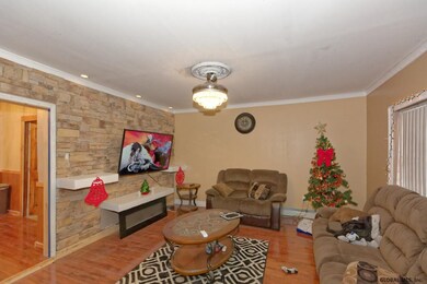 777 Livingston Ave, Albany, NY 12206 - photo 2