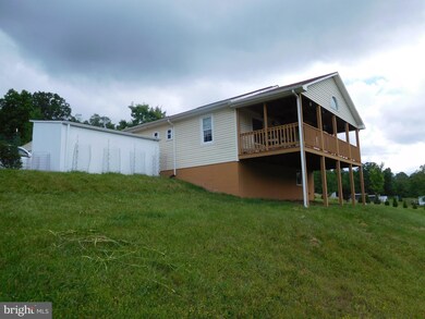 4013 Virginia Line Rd, Berkeley Springs, WV 25411 - photo 7