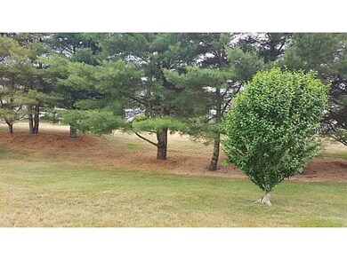 79 Quannacut Rd unit B, Westerly, RI 02891 - photo 5