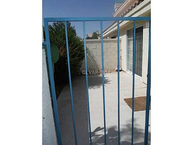 Yard/Garden. courtyard