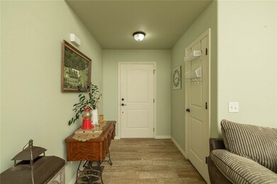 927 White Oak St, Elkins, AR 72727 - photo 5