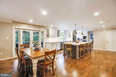 7000 Loch Edin Ct, Potomac, MD 20854 - photo 7