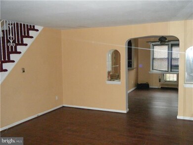 6827 Radbourne Rd, Upper Darby, PA 19082 - photo 4