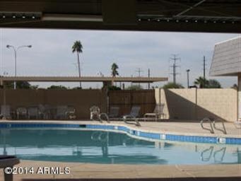 Dreamland Villa Community Pool & Spa Fac