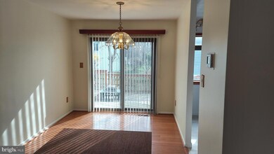 6251 Parallel Ln, Columbia, MD 21045 - photo 4