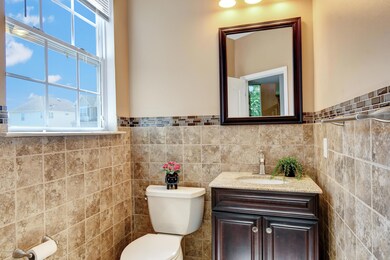 245 Morning Glory Dr, Monroe Township, NJ 08831 - photo 4