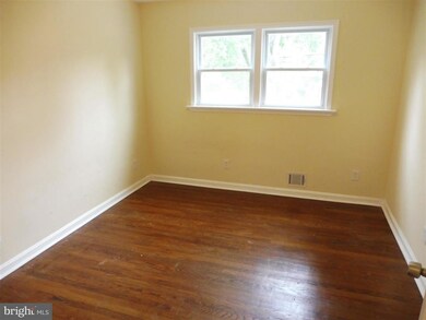 2119 Ellis St, Silver Spring, MD 20910 - photo 7