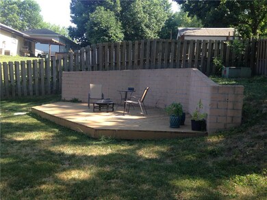 Additional Second Entertaining Deck